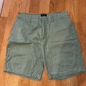 Nautica Men's Olive Flat Front Shorts